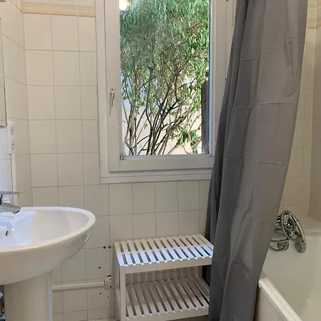 Appartement Brides-les-bains, 1 Pièce, 2 Personnes - Fr-1-512-126 Brides-les-Bains